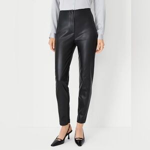 Ann Taylor The Audrey Ankle Zip Pant in Faux Leather black size 4 NWT